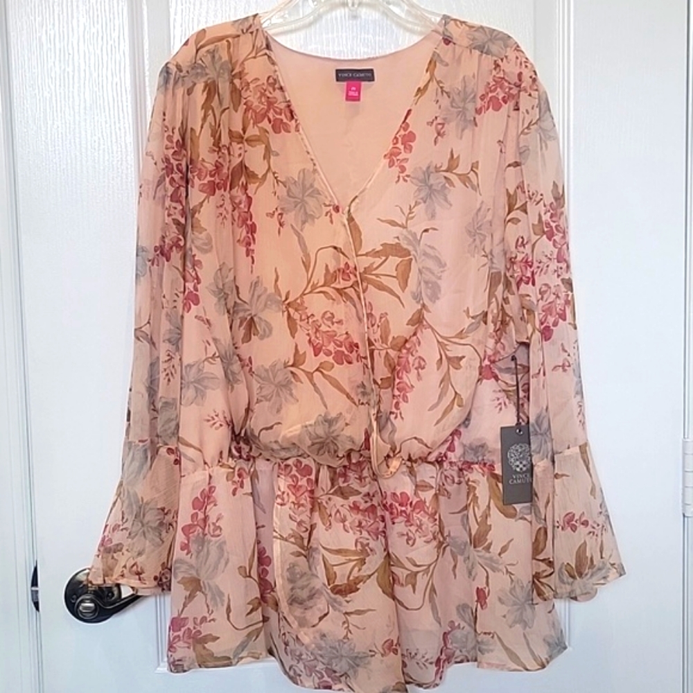 NWT VINCE CAMUTO peachbellini blouse - Picture 1 of 14